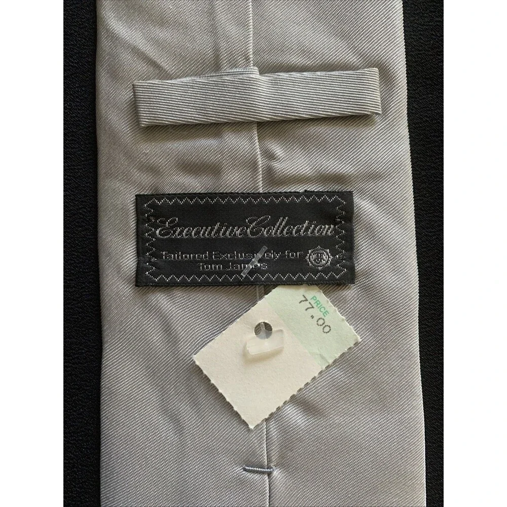 Vintage 90s Tom James Silk Neck Tie Silver Gray NOS Designer Executive Corpcore